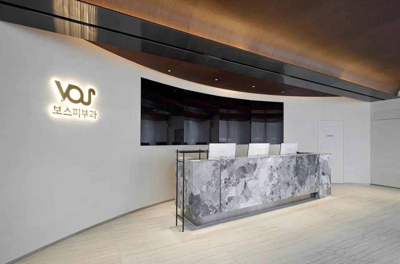 受付・ロビー — VOS皮膚科クリニック(ソウル・江南)